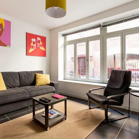 Charmant Appartement Au Coeur Du Vieux リール エクステリア 写真